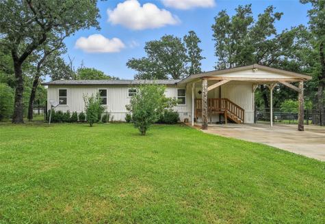 525 Surrey Lane Burleson TX 76028