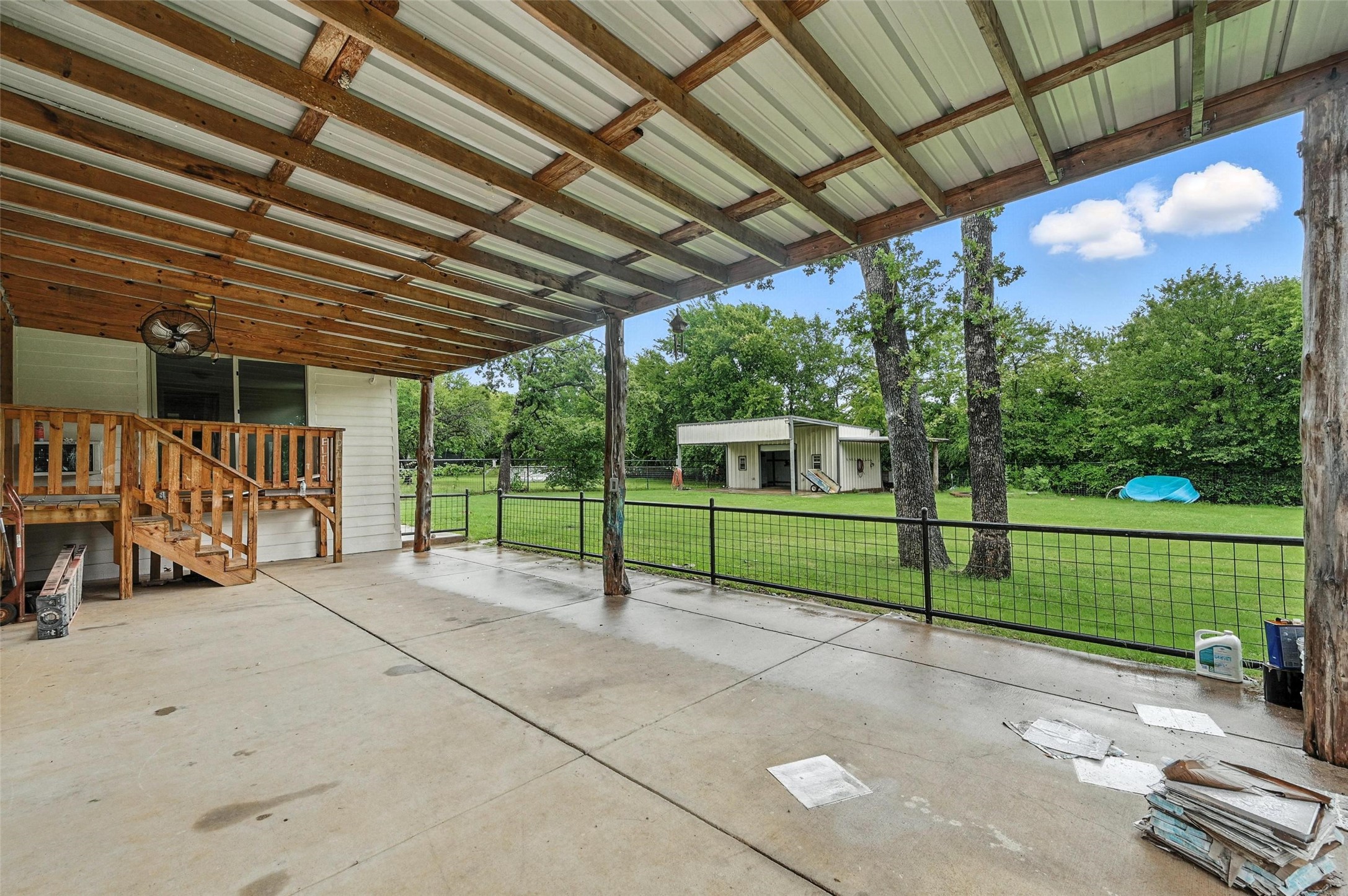 525 Surrey Lane Burleson TX 76028