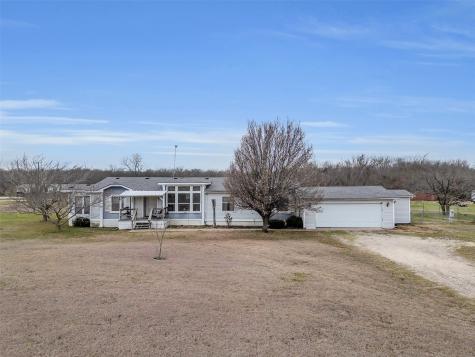 1501 Lower Meadows Lane Alvarado TX 76009