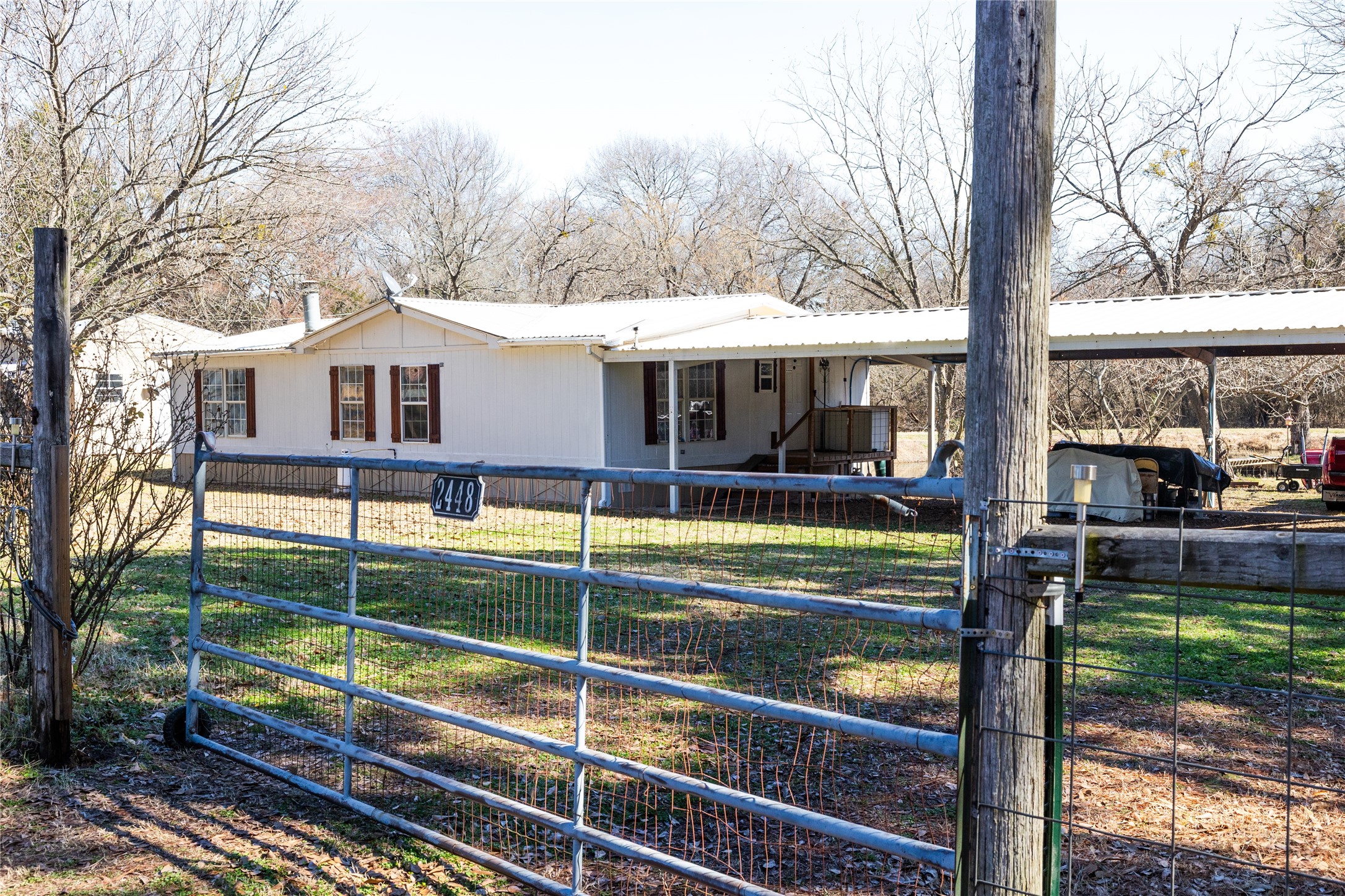 2448 County Road 2125 Ivanhoe TX 75447