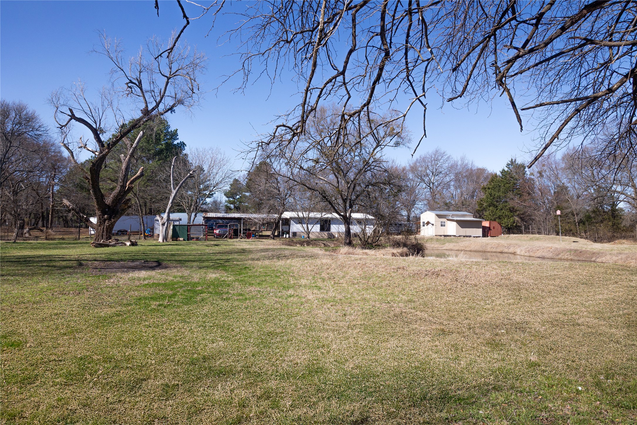 2448 County Road 2125 Ivanhoe TX 75447