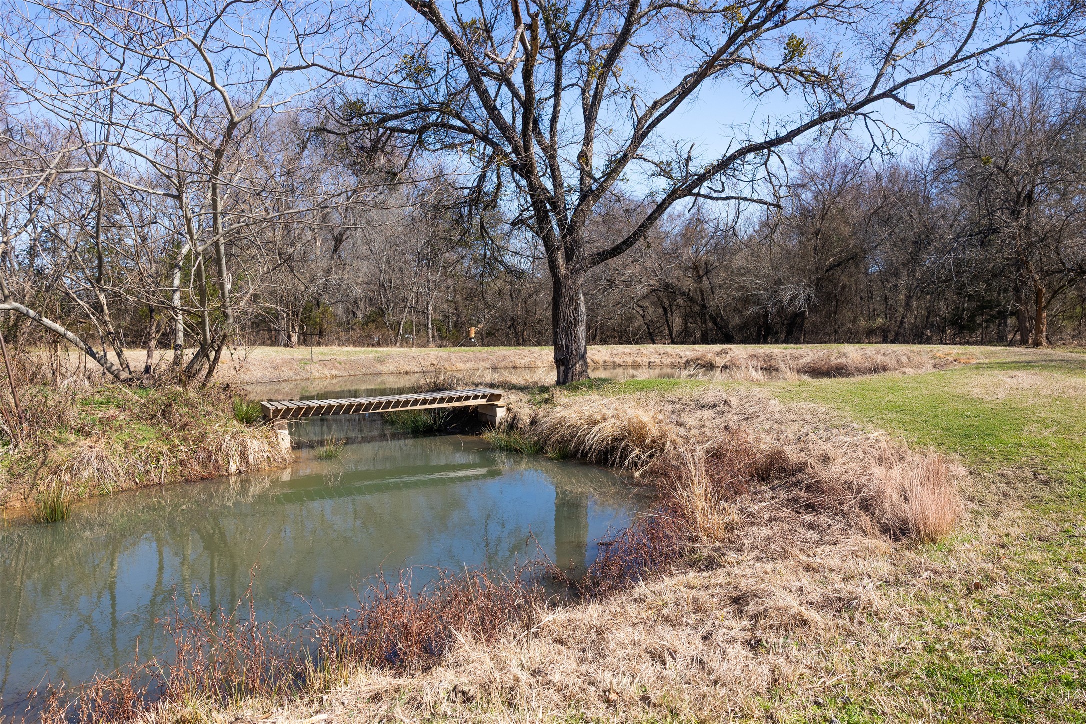 2448 County Road 2125 Ivanhoe TX 75447