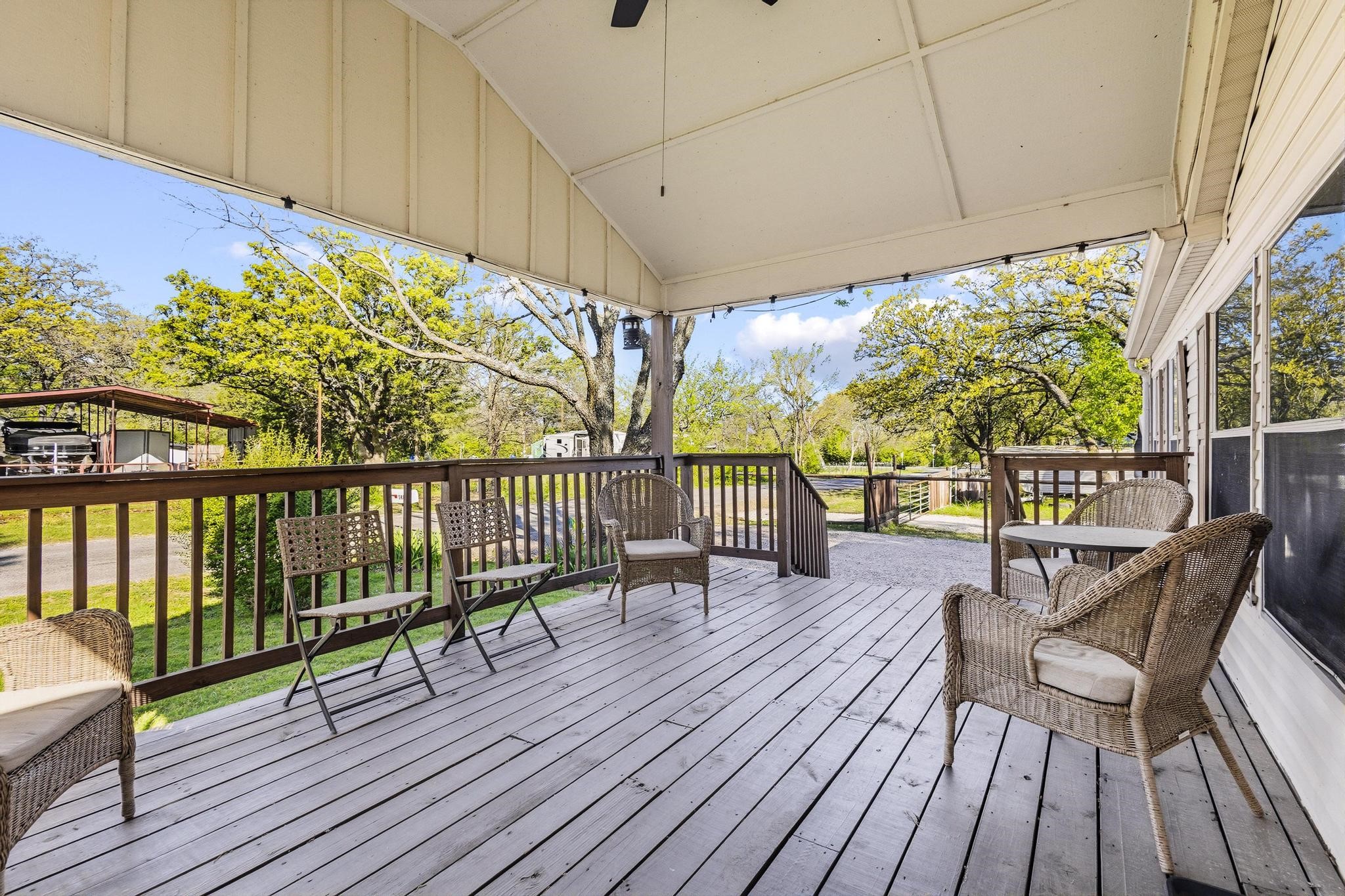 146 Will Stutley Drive Gordonville TX 76245