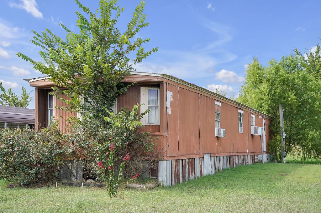 2675 County Road 1165 Brashear TX 75420