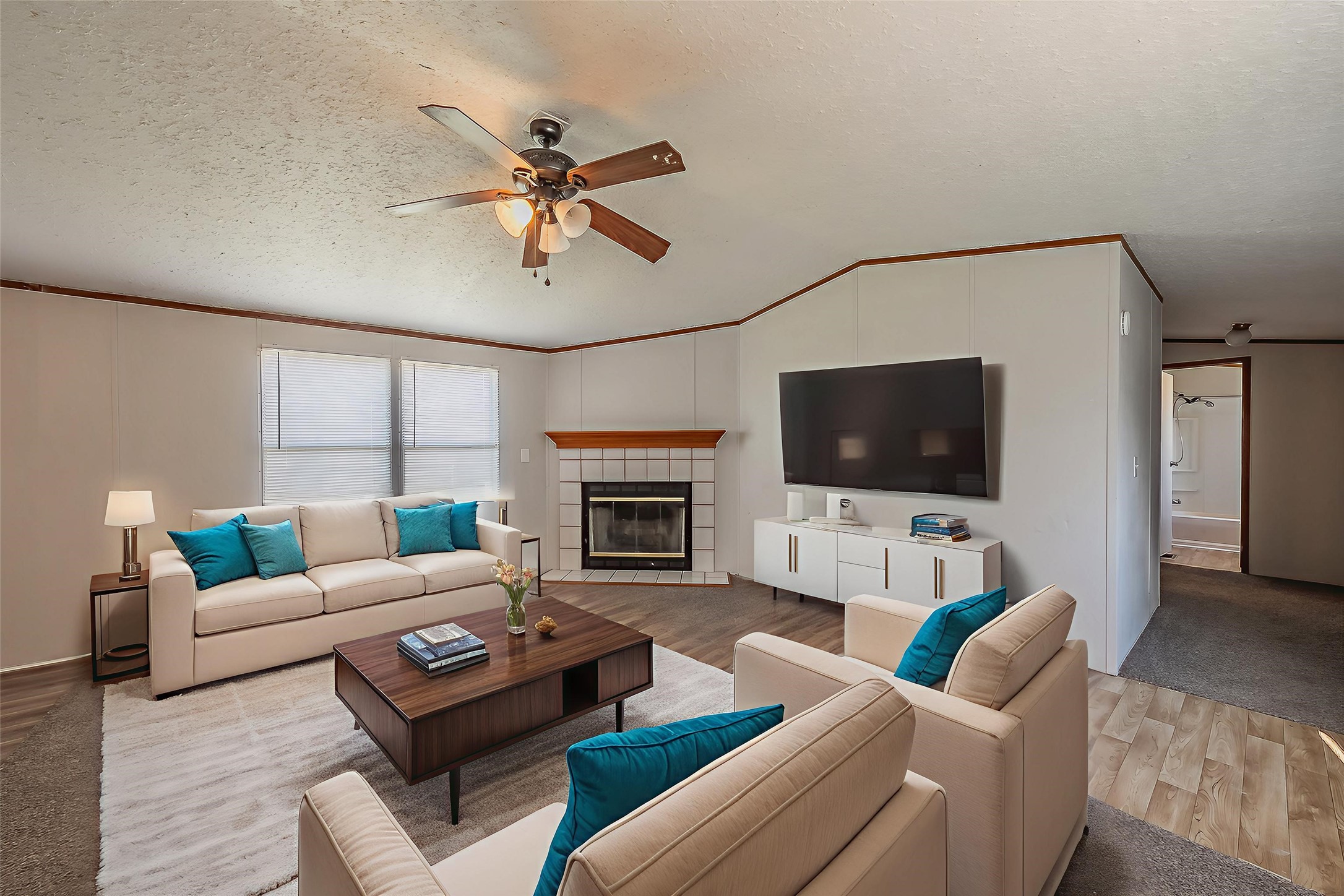 912 Skylark Drive Granbury TX 76049