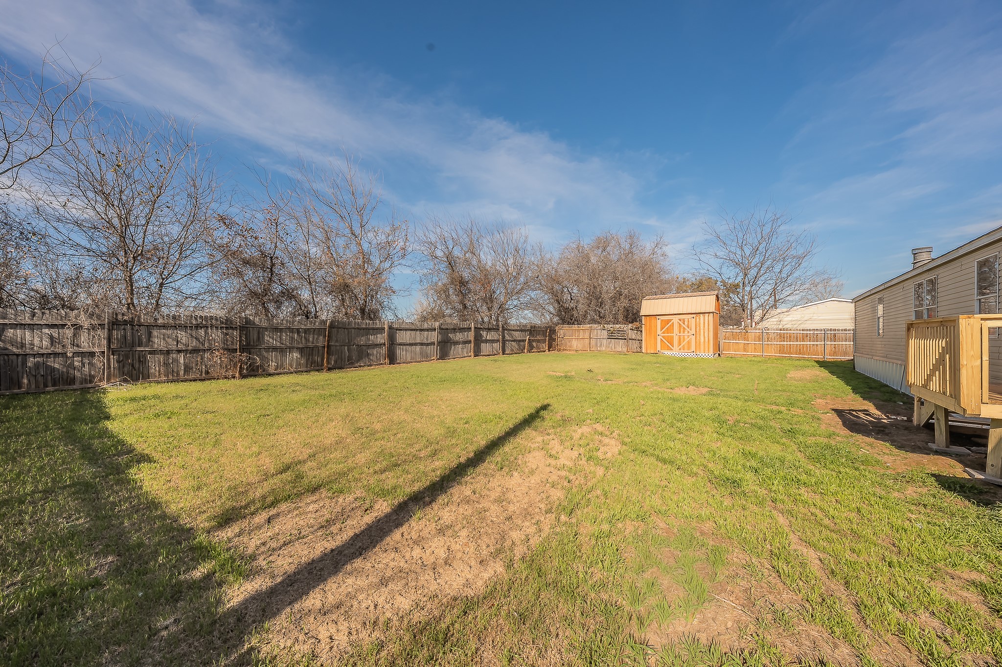 912 Skylark Drive Granbury TX 76049
