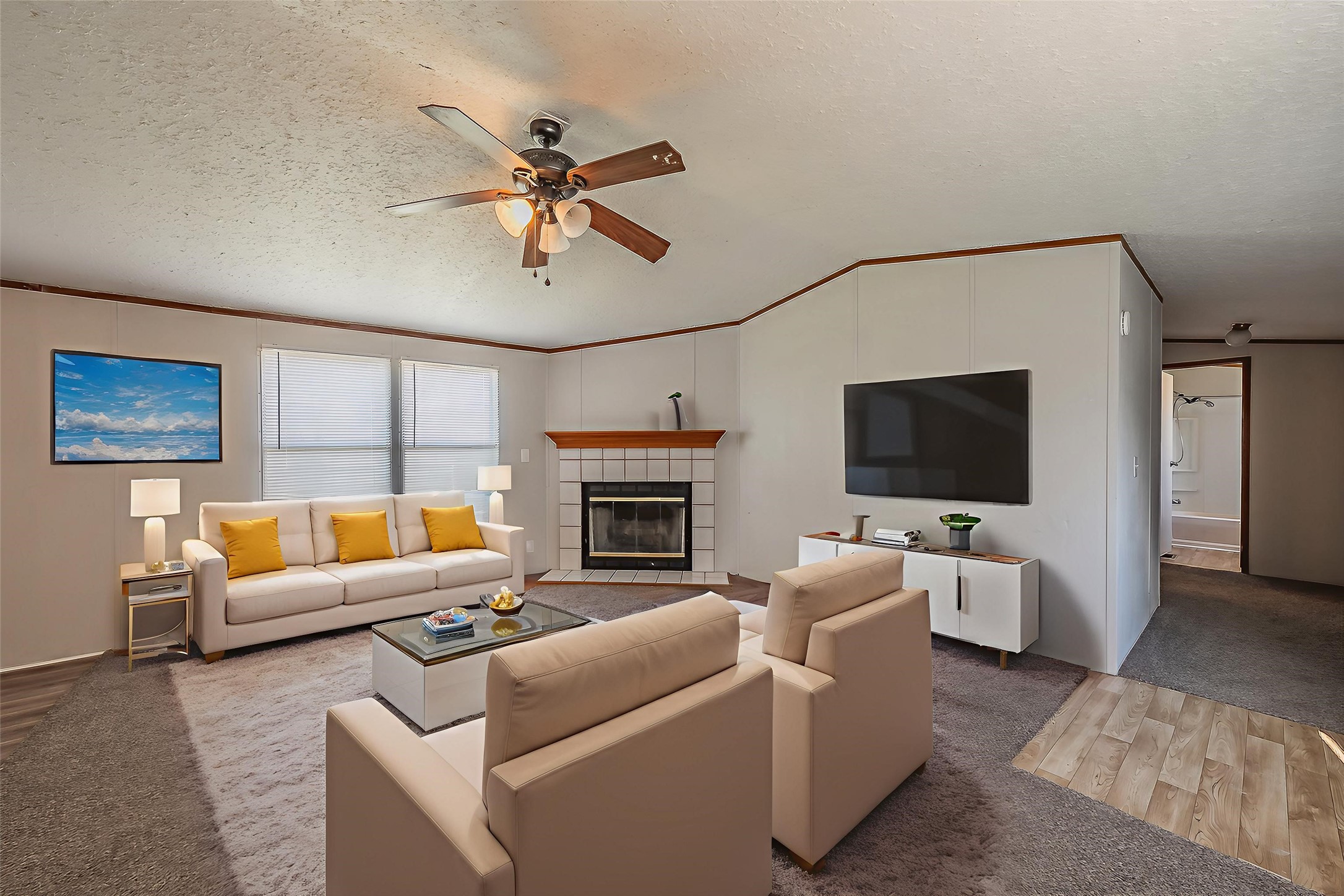 912 Skylark Drive Granbury TX 76049