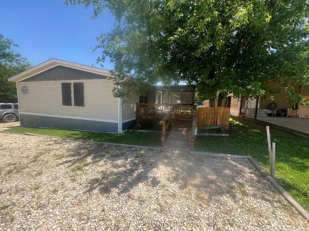 166 Lakeview Avenue Whitney TX 76692