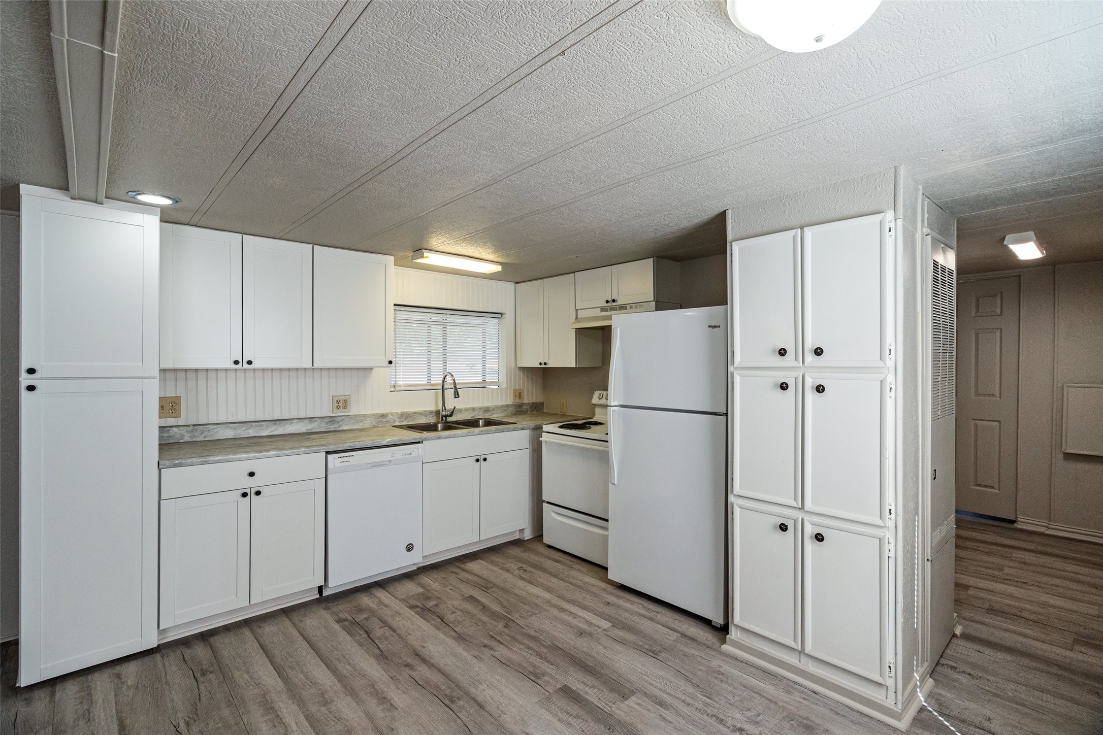 4001 Gloria Drive Granbury TX 76049