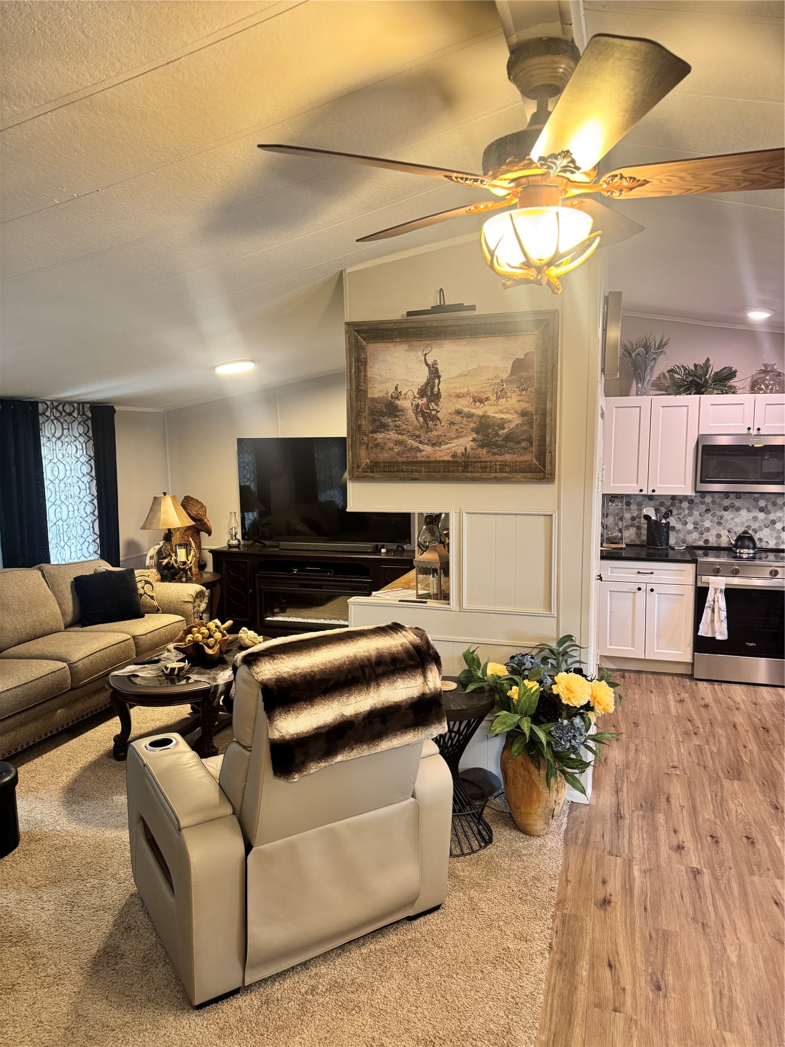 20414 Hillside Drive Chandler TX 75758