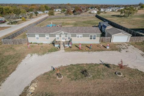 1103 Meadowlark Drive Rhome TX 76078