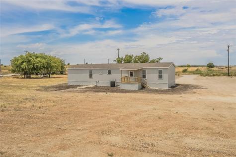 610 County Road 2937 Decatur TX 76234
