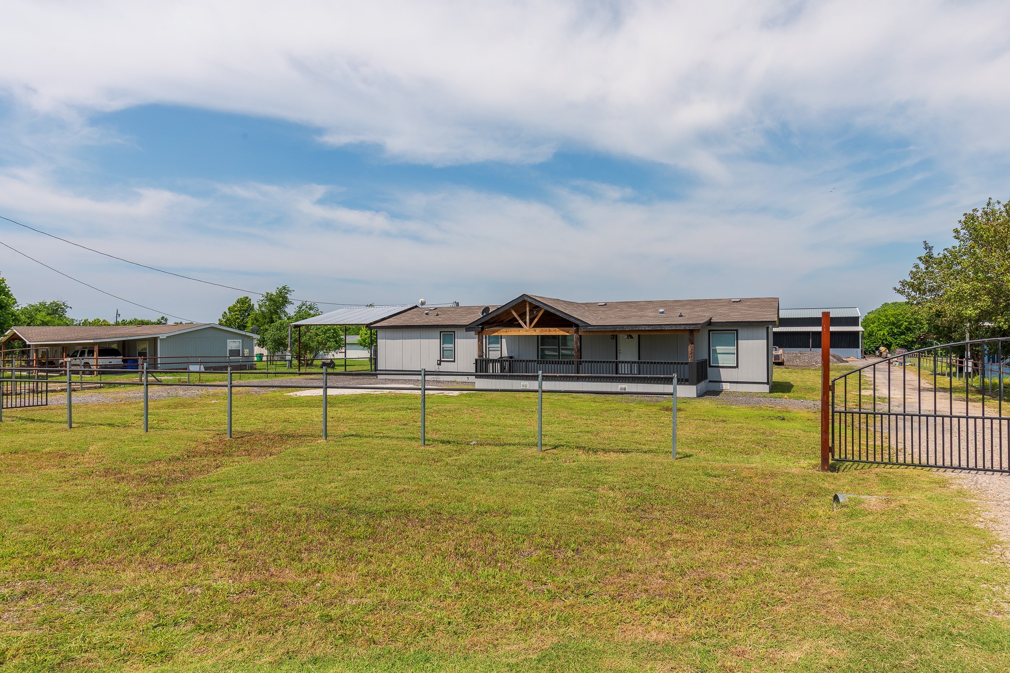 4631 County Road 1081 Princeton TX 75407