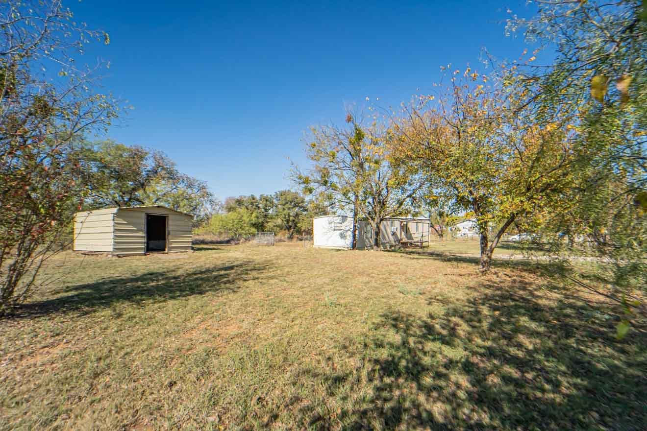 516 S Butte Street Breckenridge TX 76424