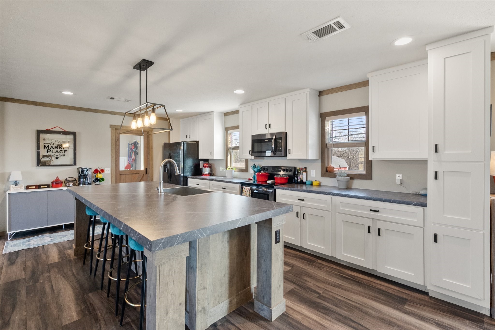 216 SE County Road 3048a Corsicana TX 75109