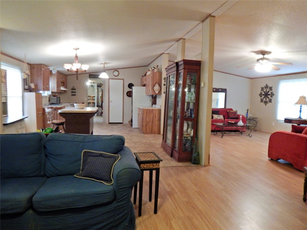4278 Private Road 3422 Lone Oak TX 75453
