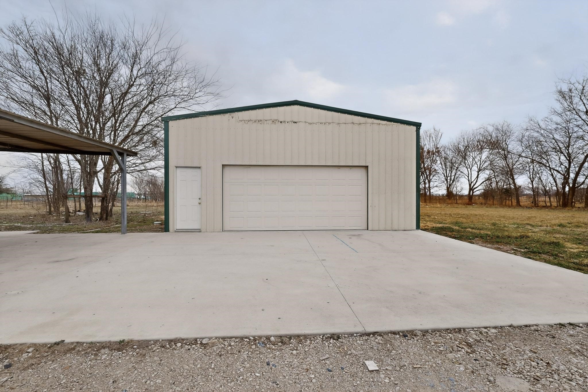 6553 Private Road 2270 Quinlan TX 75474