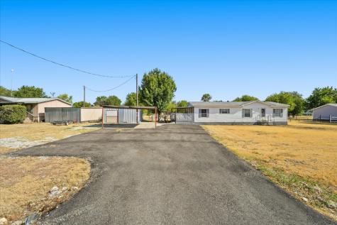 11608 Knight Lane Ponder TX 76259