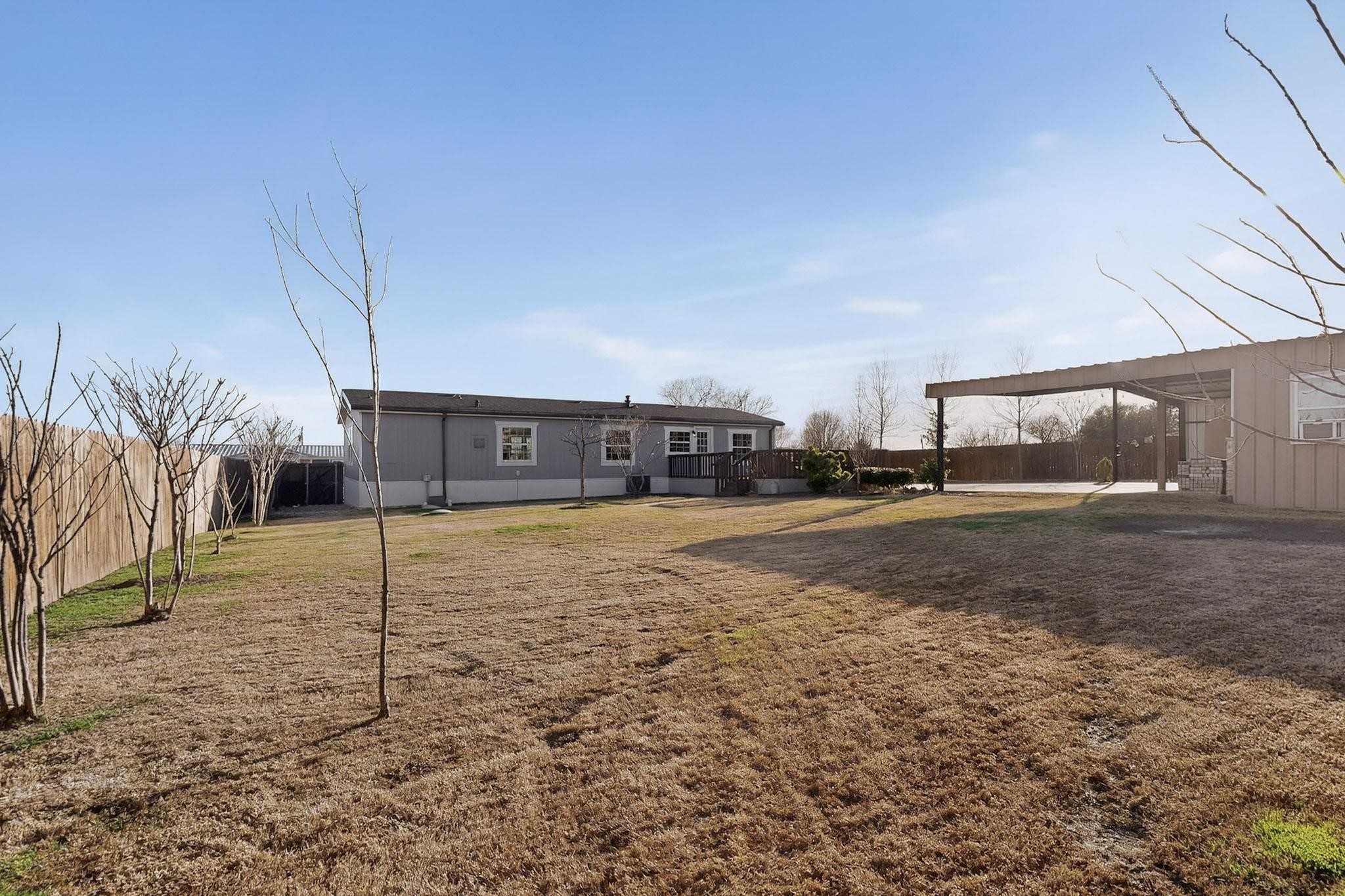 819 Hoss Road Sanger TX 76266