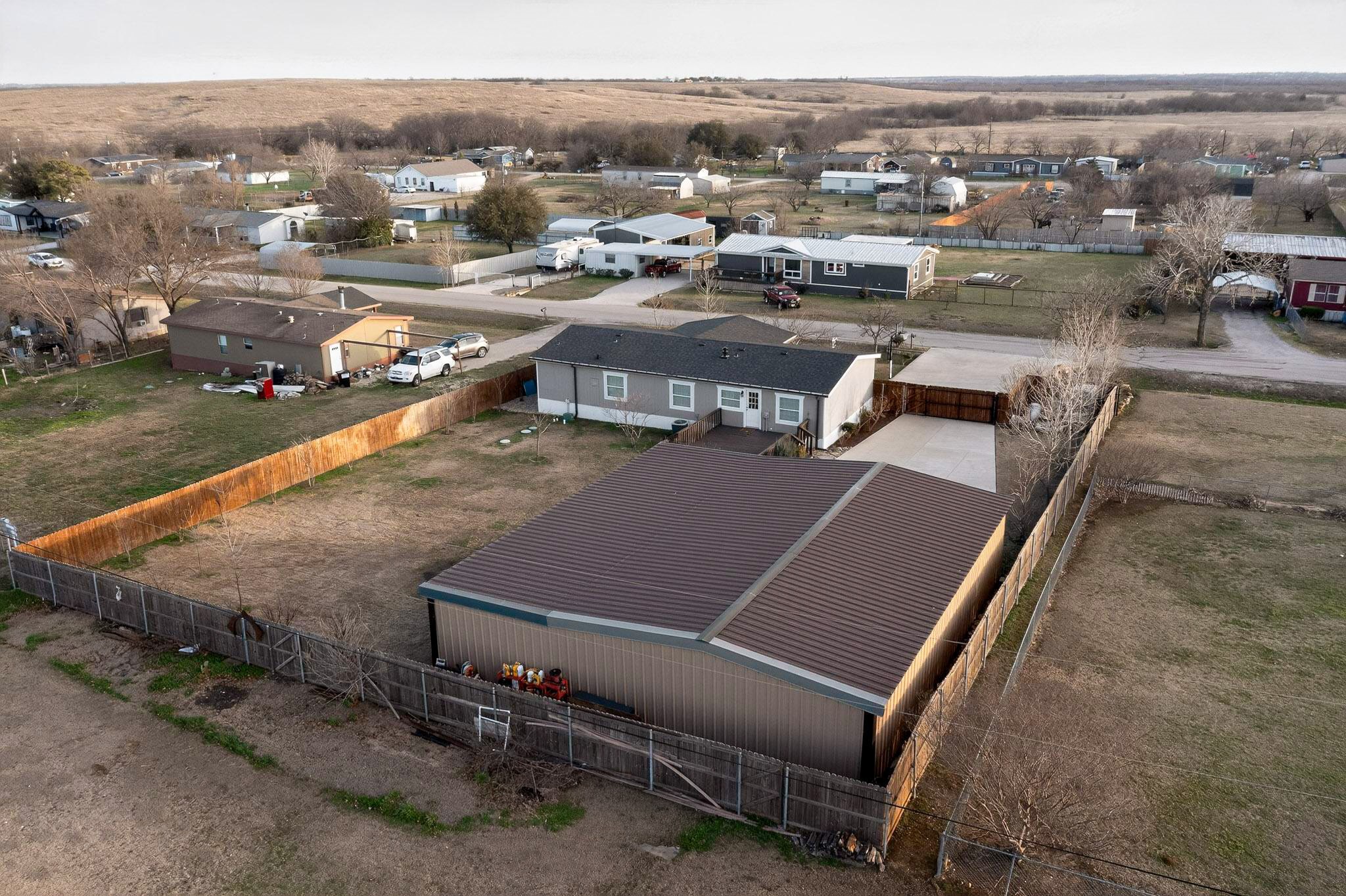 819 Hoss Road Sanger TX 76266
