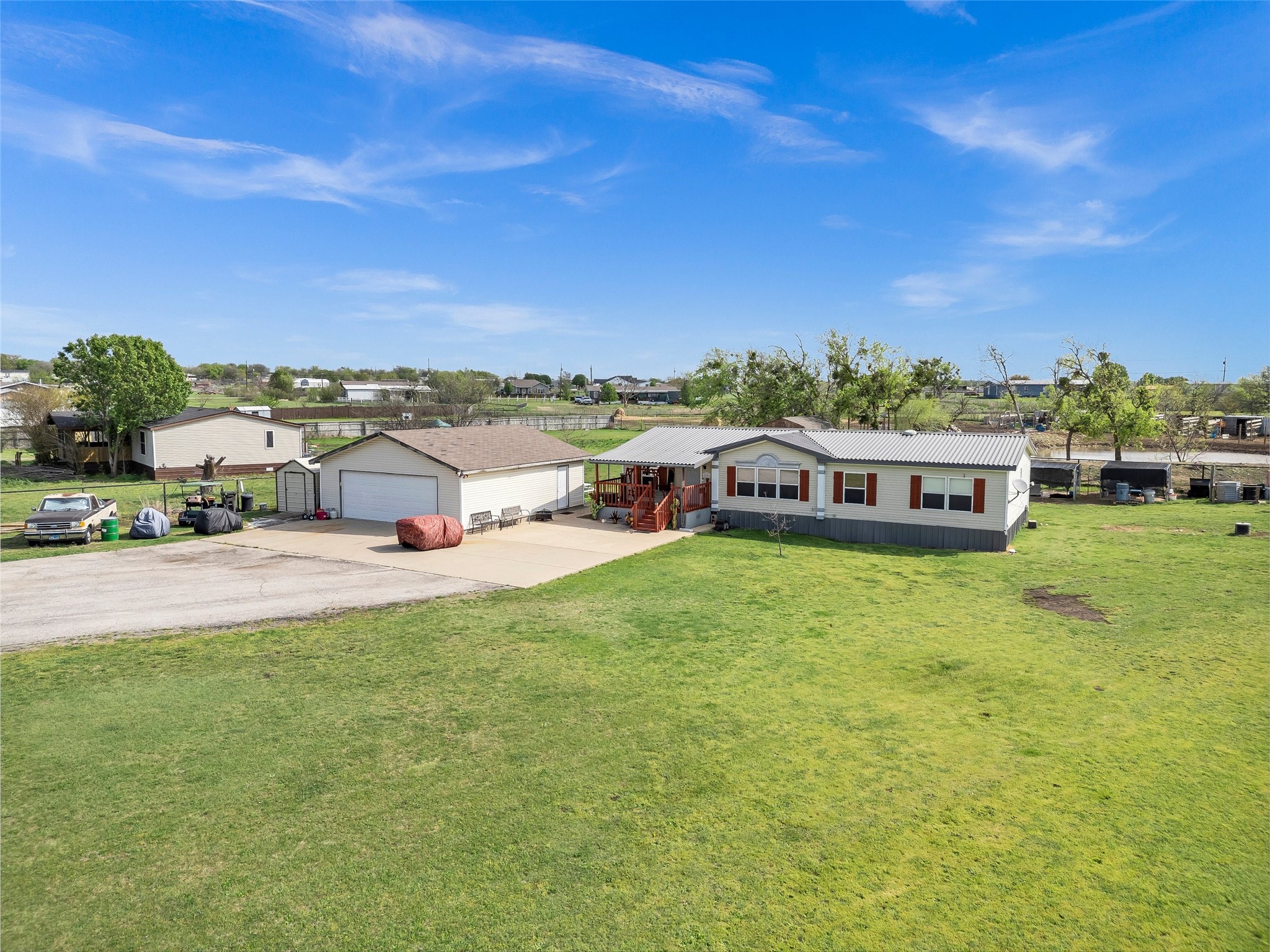 8424 County Road 1010 Joshua TX 76058