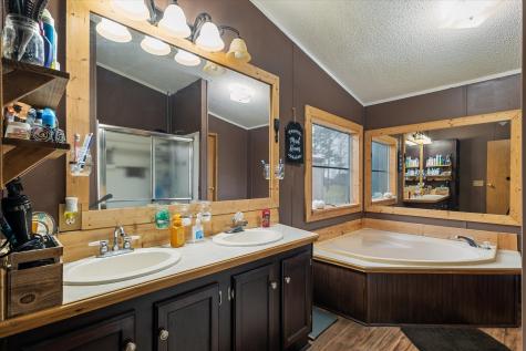 26982 Fm 902 Collinsville TX 76233