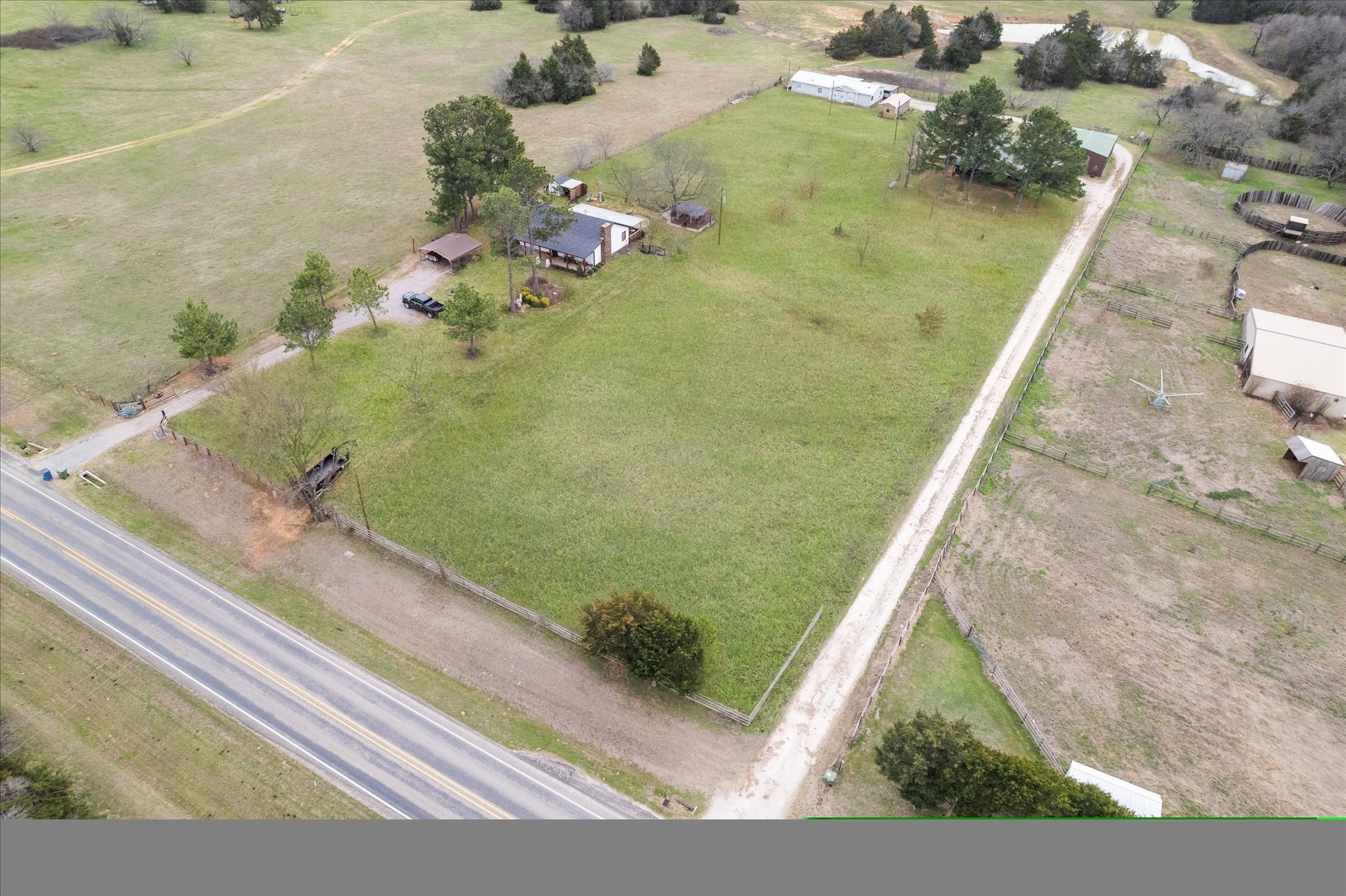 26982 Fm 902 Collinsville TX 76233