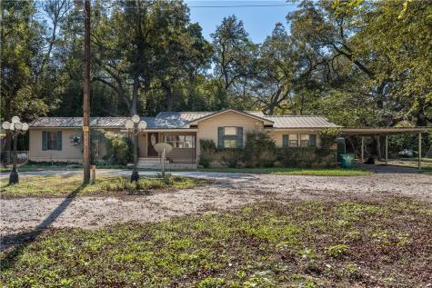 1453 Eagle Canyon Drive China Spring TX 76633