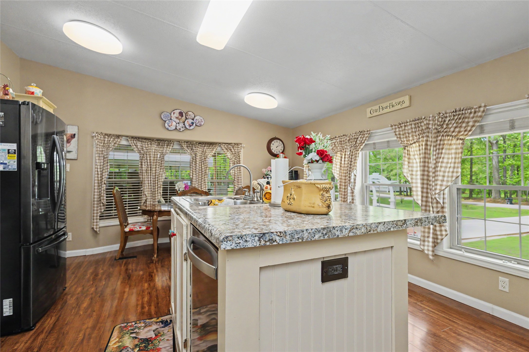 75 Westwood Lane New Boston TX 75570