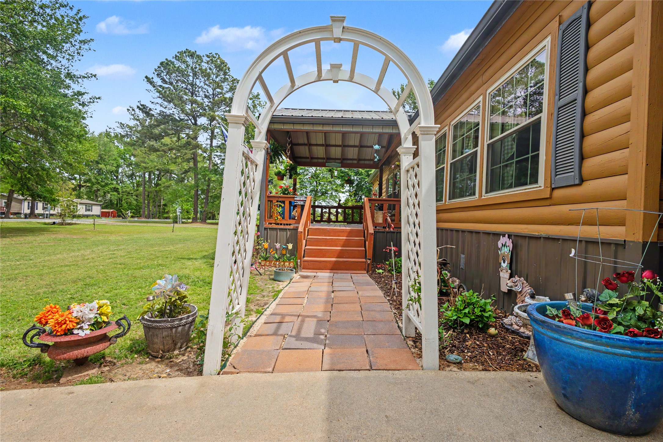 75 Westwood Lane New Boston TX 75570