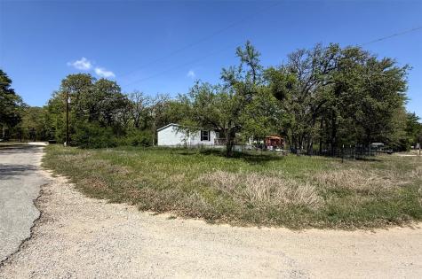 106 Summers Circle Azle TX 76020