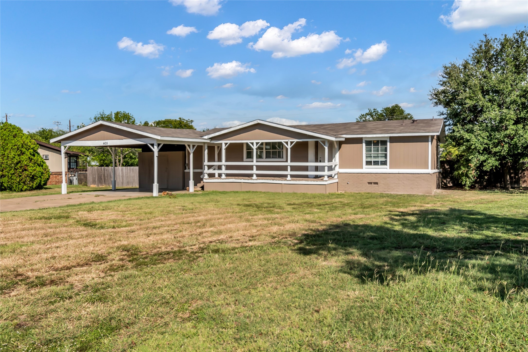 405 Ashley Lane Roanoke TX 76262
