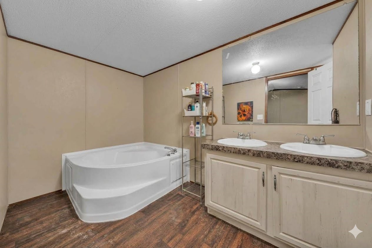 1909 Coral Road Pelican Bay TX 76020