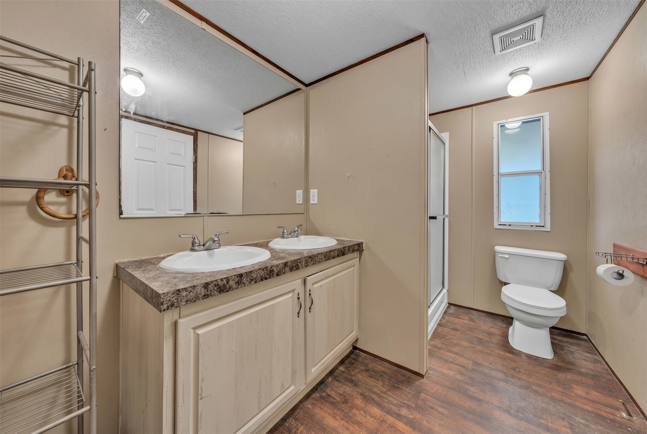 1909 Coral Road Pelican Bay TX 76020