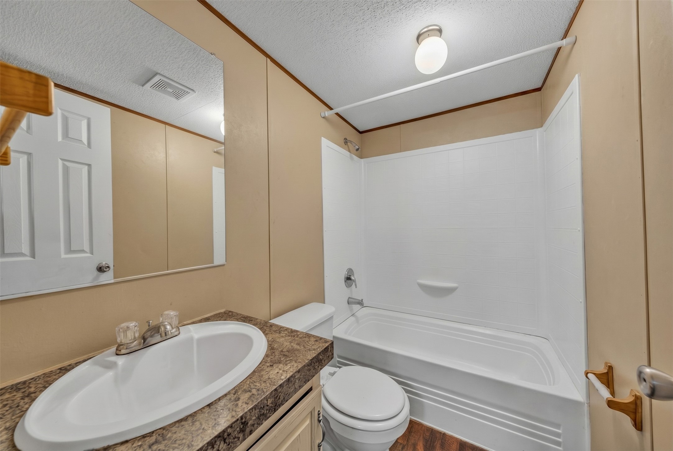1909 Coral Road Pelican Bay TX 76020