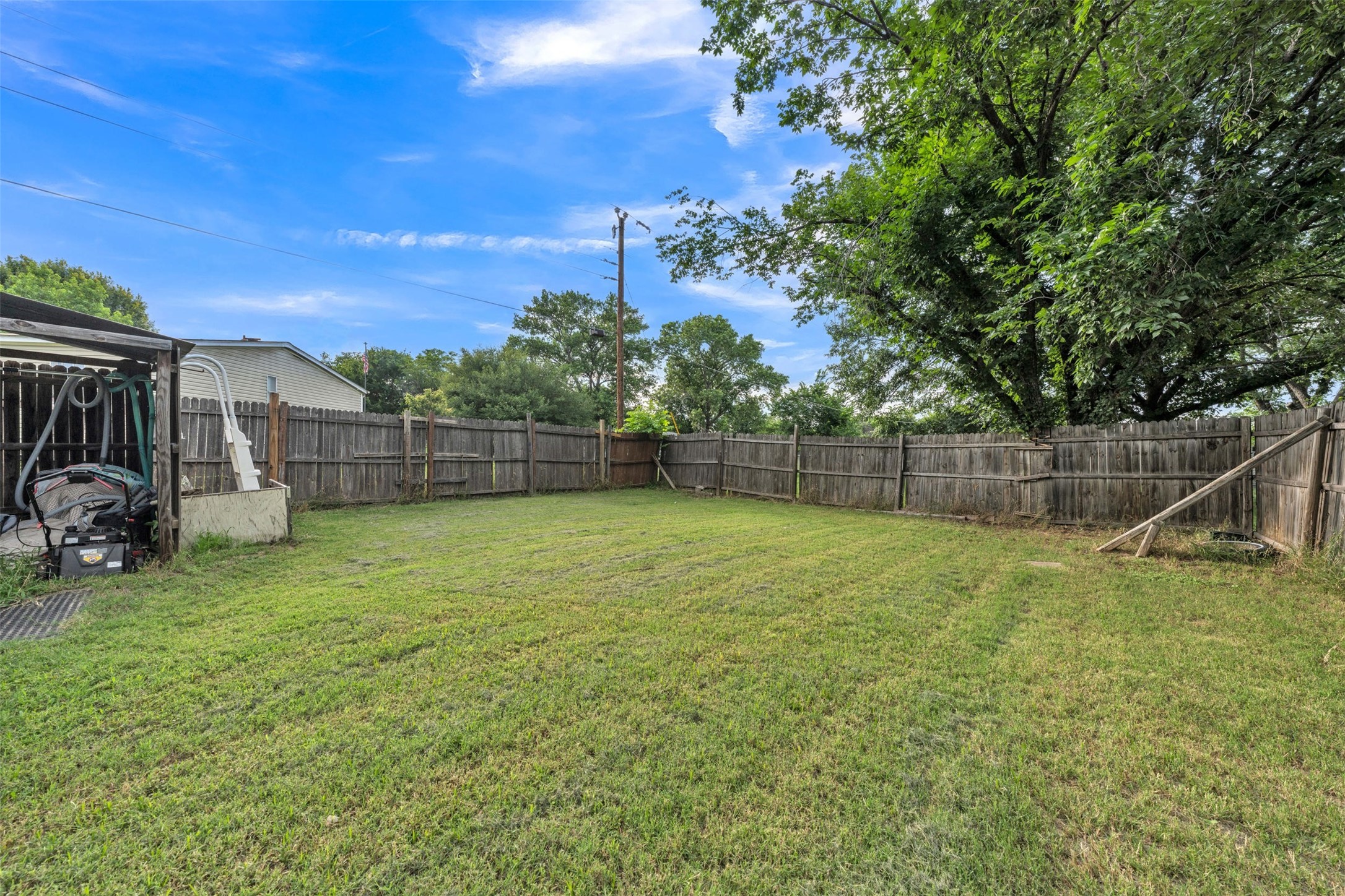 1909 Coral Road Pelican Bay TX 76020