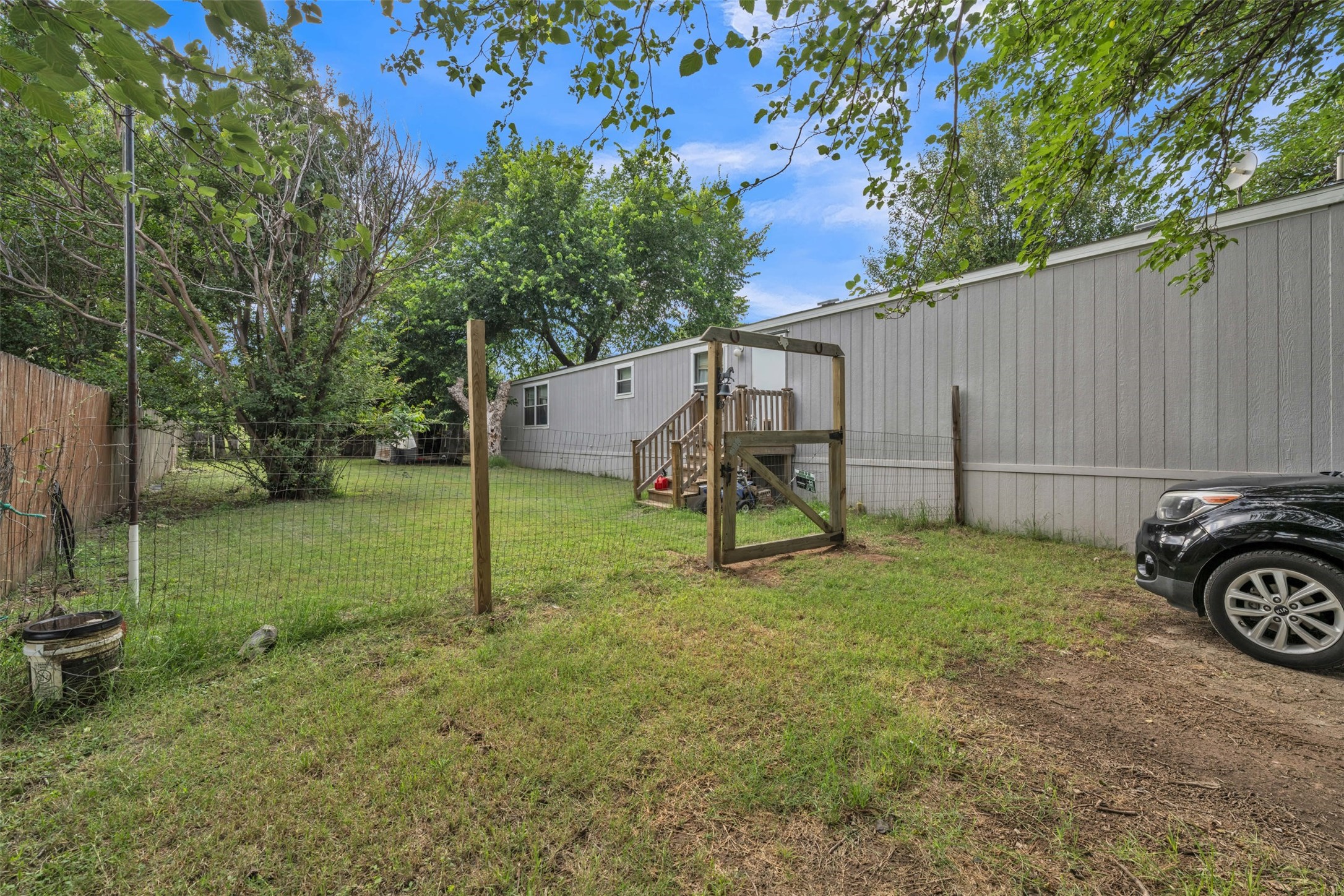 1909 Coral Road Pelican Bay TX 76020