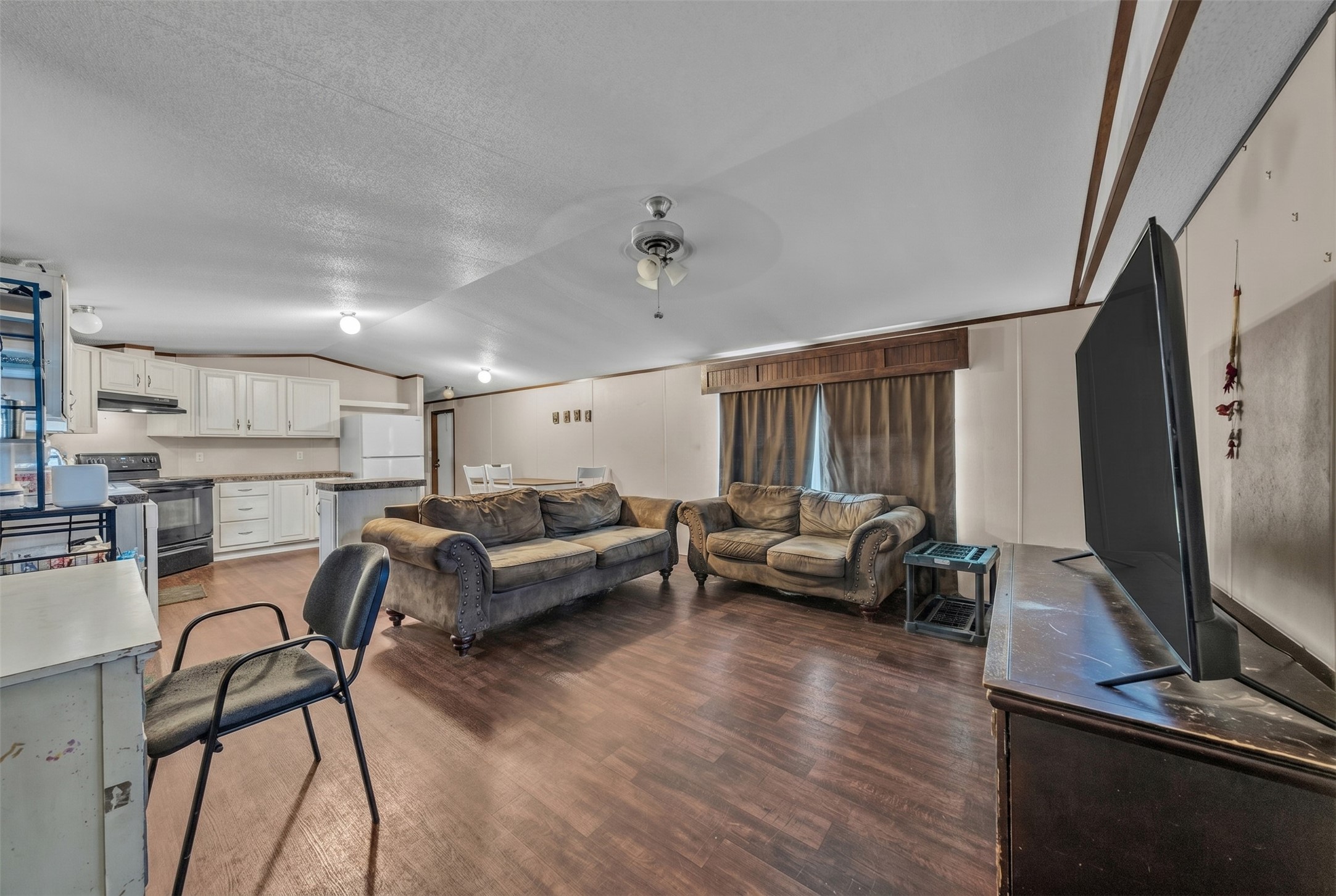 1909 Coral Road Pelican Bay TX 76020