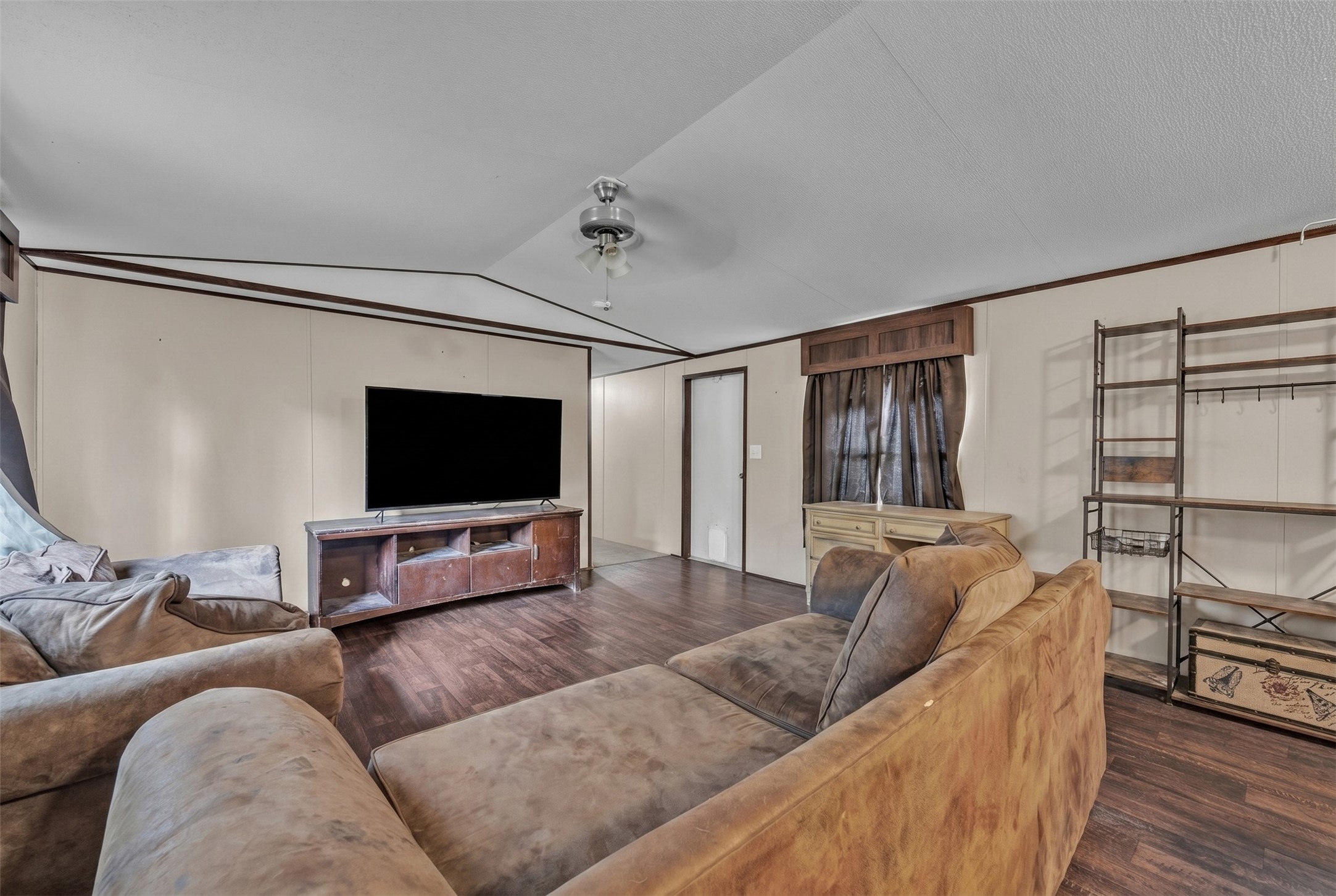 1909 Coral Road Pelican Bay TX 76020