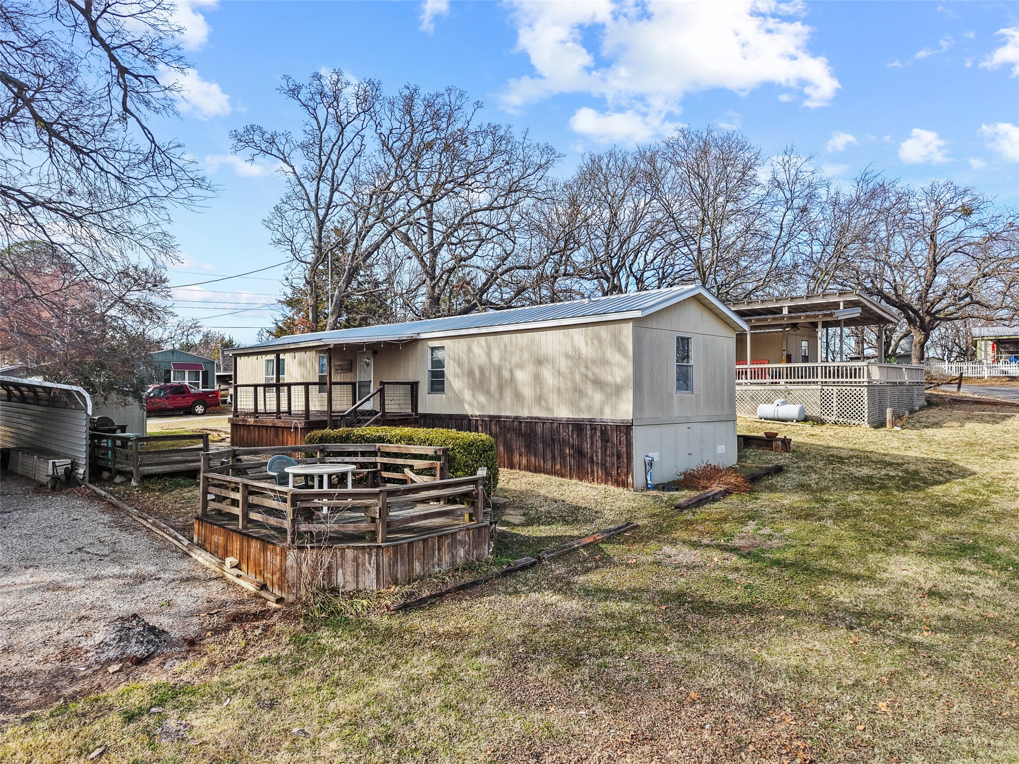 28 Air Force Drive Pottsboro TX 75076