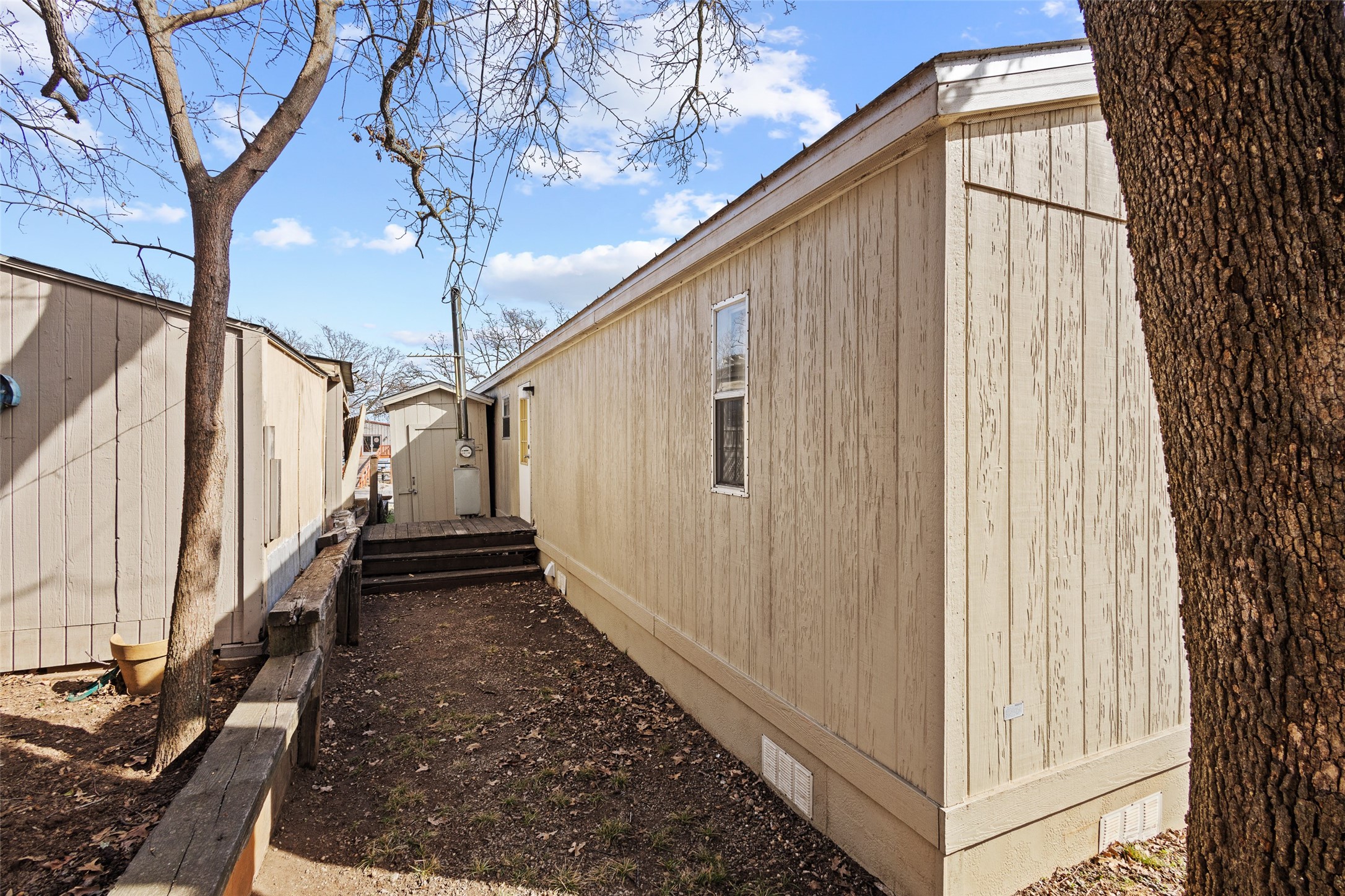 28 Air Force Drive Pottsboro TX 75076