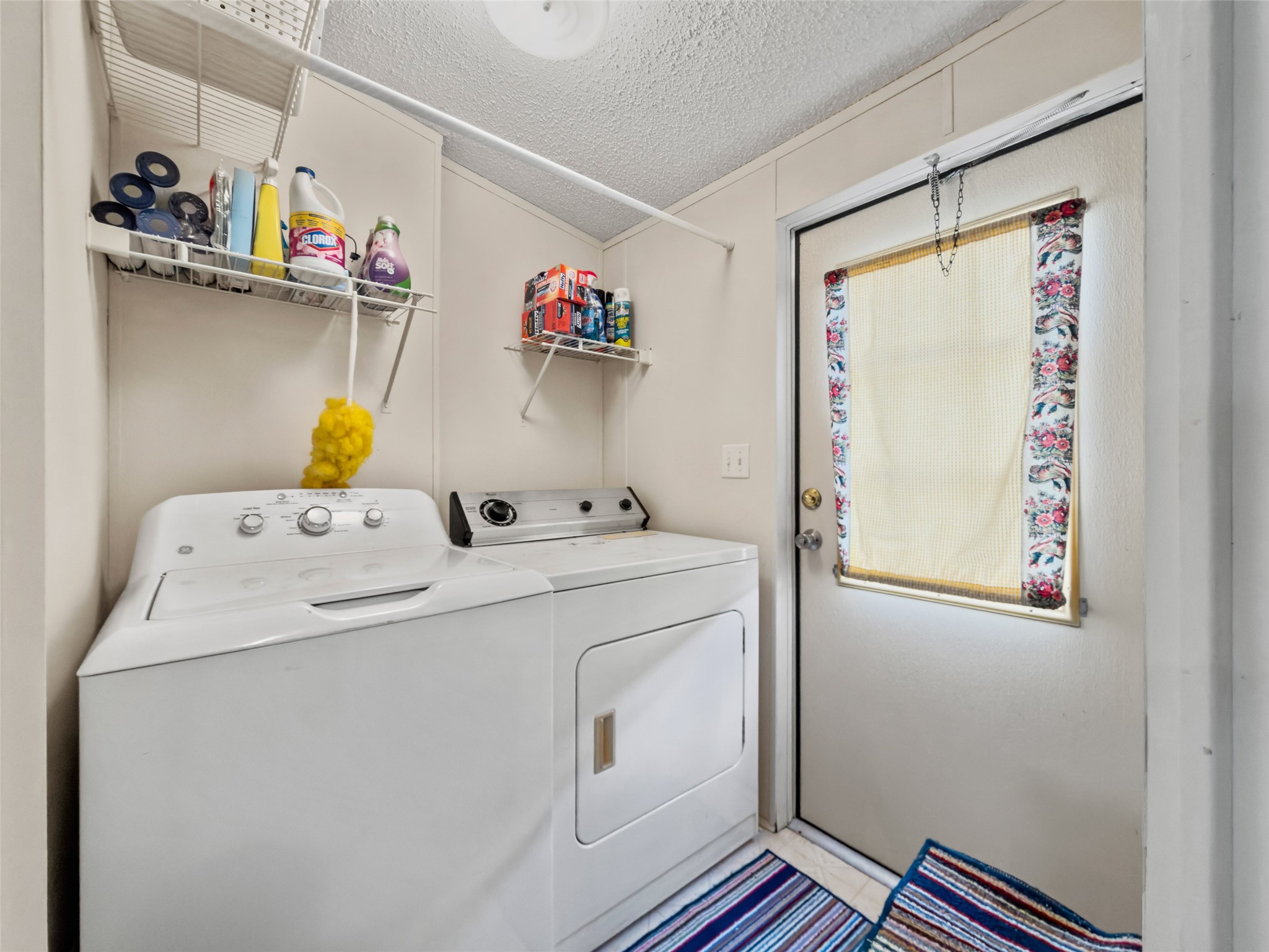 28 Air Force Drive Pottsboro TX 75076