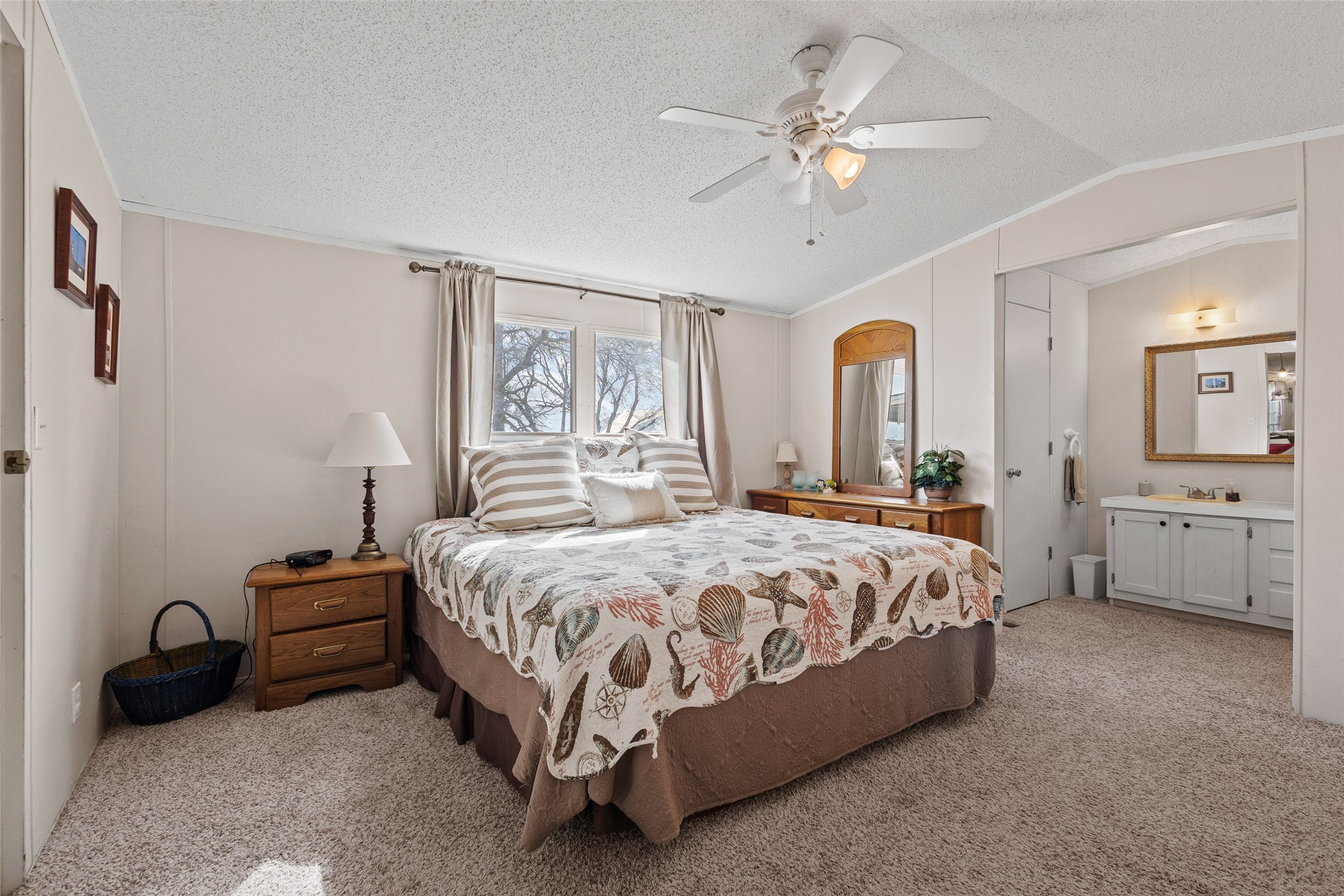 28 Air Force Drive Pottsboro TX 75076