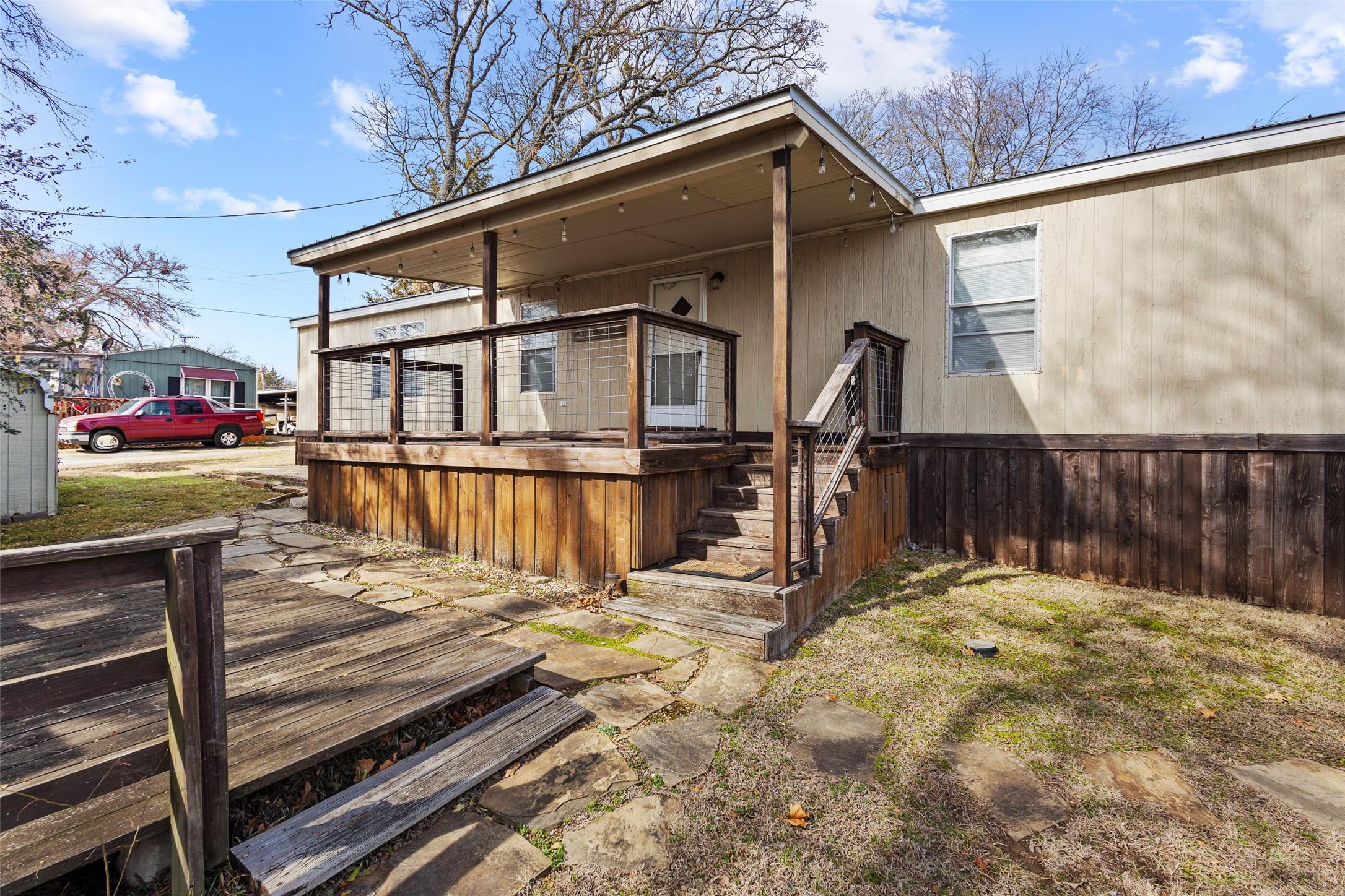 28 Air Force Drive Pottsboro TX 75076