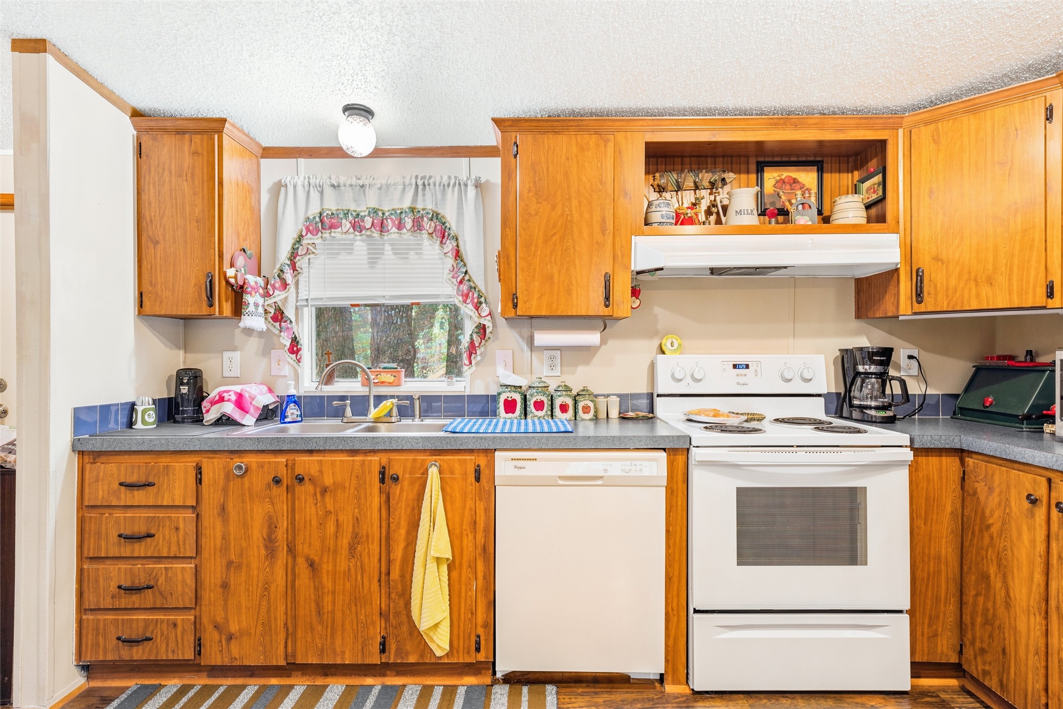 154 Hcr Blum TX 76627
