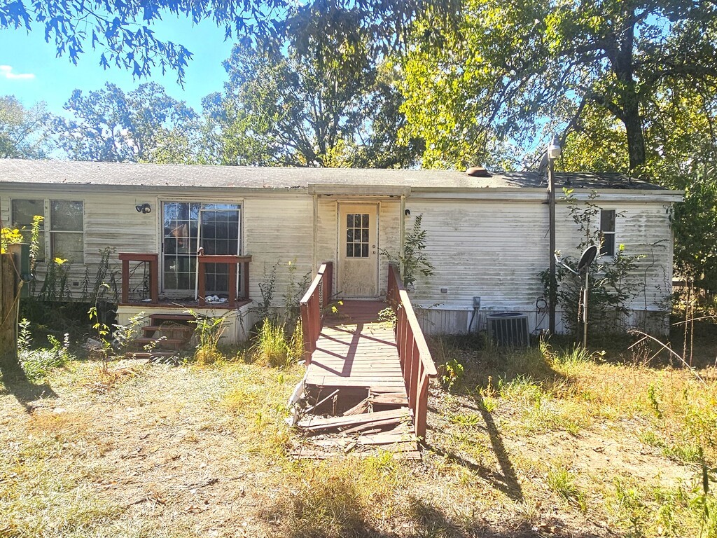 275 Byrd Circle Karnack TX 75661