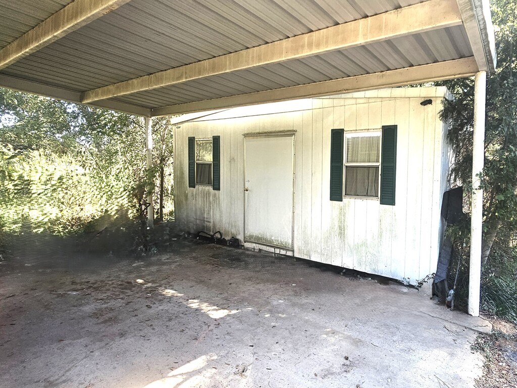275 Byrd Circle Karnack TX 75661