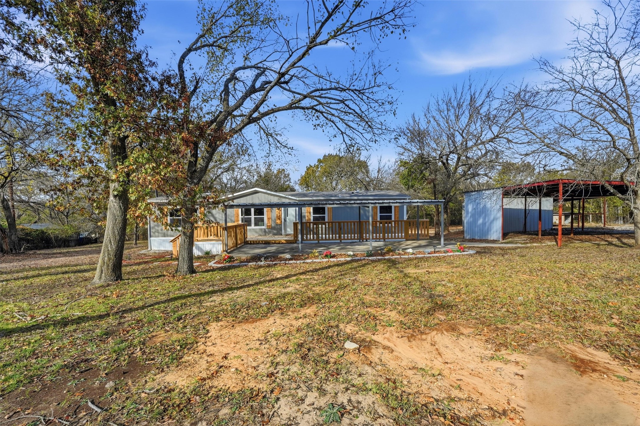 279 Carlisle Court Springtown TX 76082
