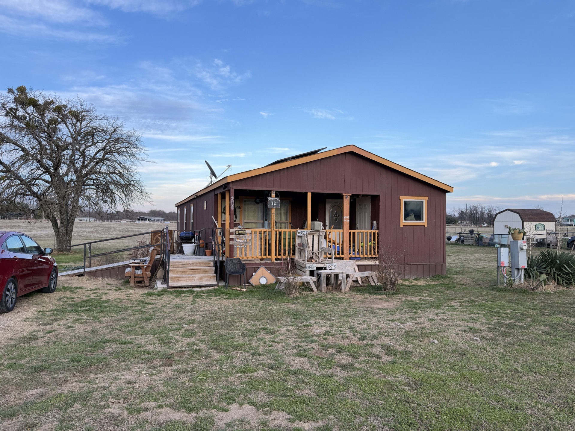 208 Farmhouse Springtown TX 76082