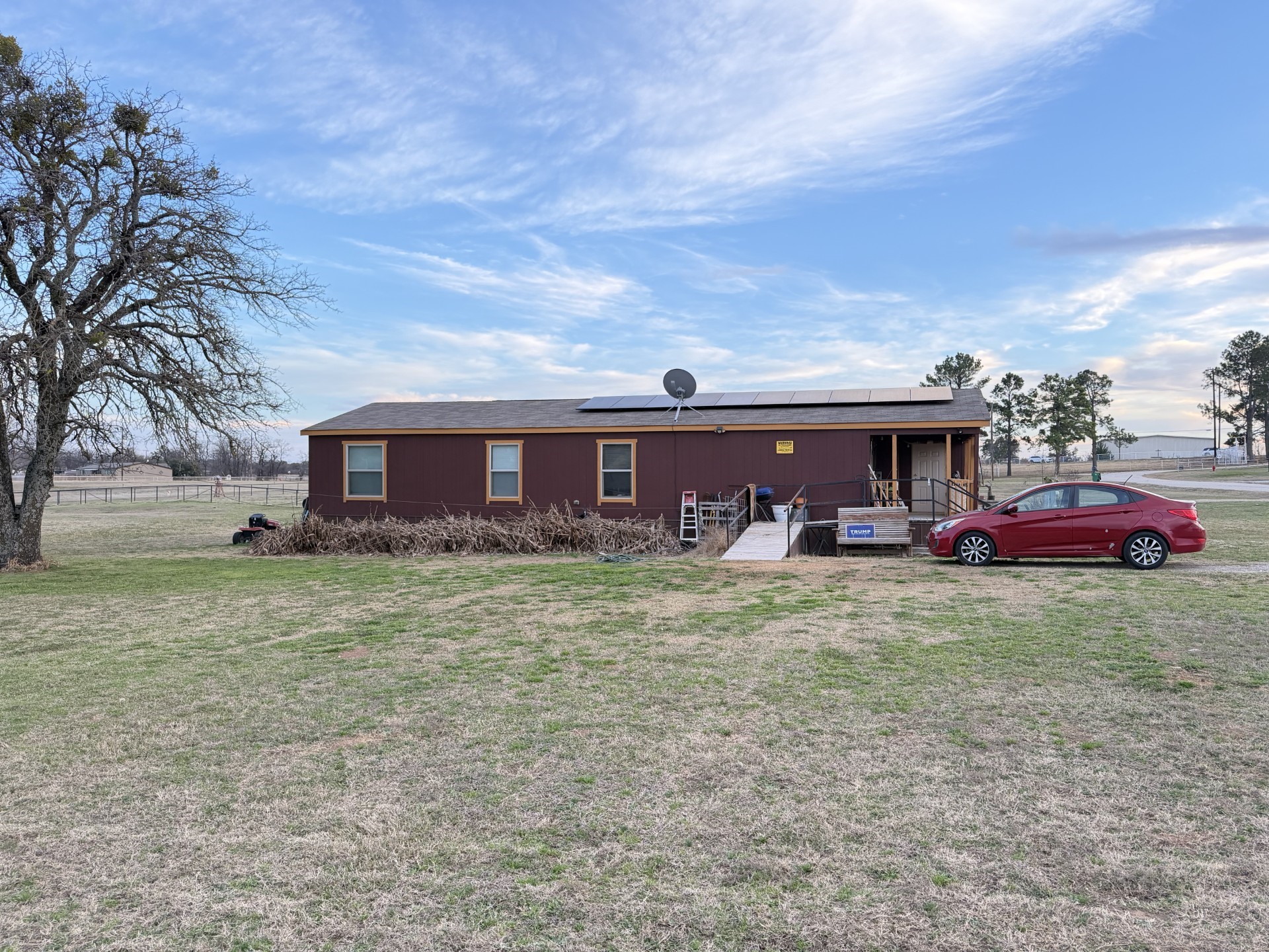 208 Farmhouse Springtown TX 76082